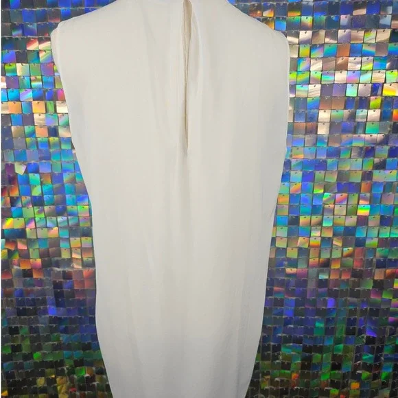 Women's White Sleeveless Overlay Tunic Top - Picture 7 of 10